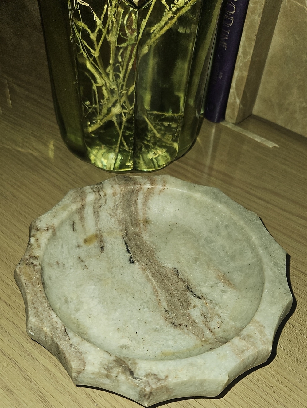 Round Marble Ashtray Dish in White and Brown
